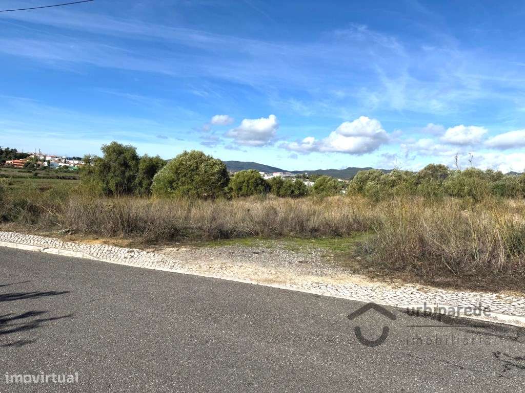 Terreno com 300m2 em Alcabideche - Grande imagem: 4/10
