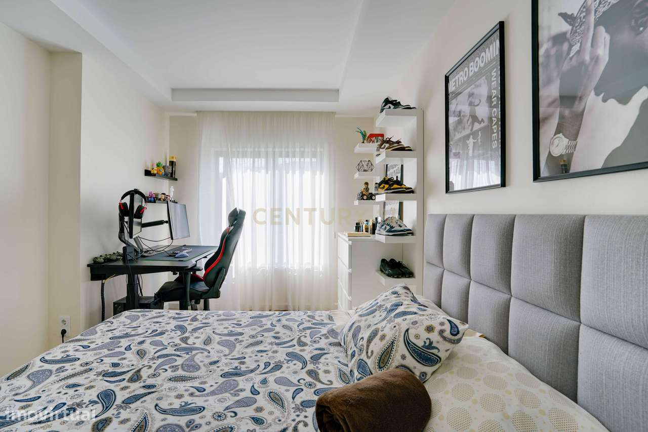 Apartamento T3 na Praça da Concórdia, Montijo-20