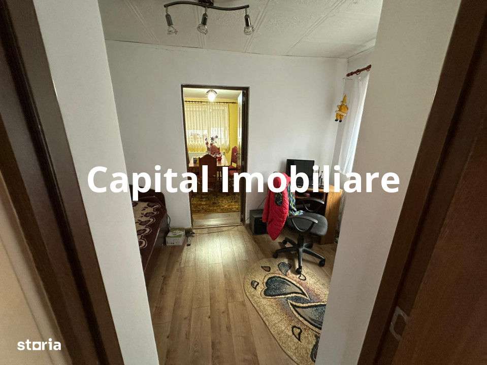 Comision 0 %, casa cu garaj si teren de 561 mp in zona linistita - Imagine principală: 5/9