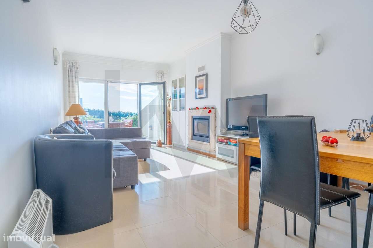 Moradia T3 em Condomínio c/ Piscina, Court Ténis e Vista Mar - Grande imagem: 2/51