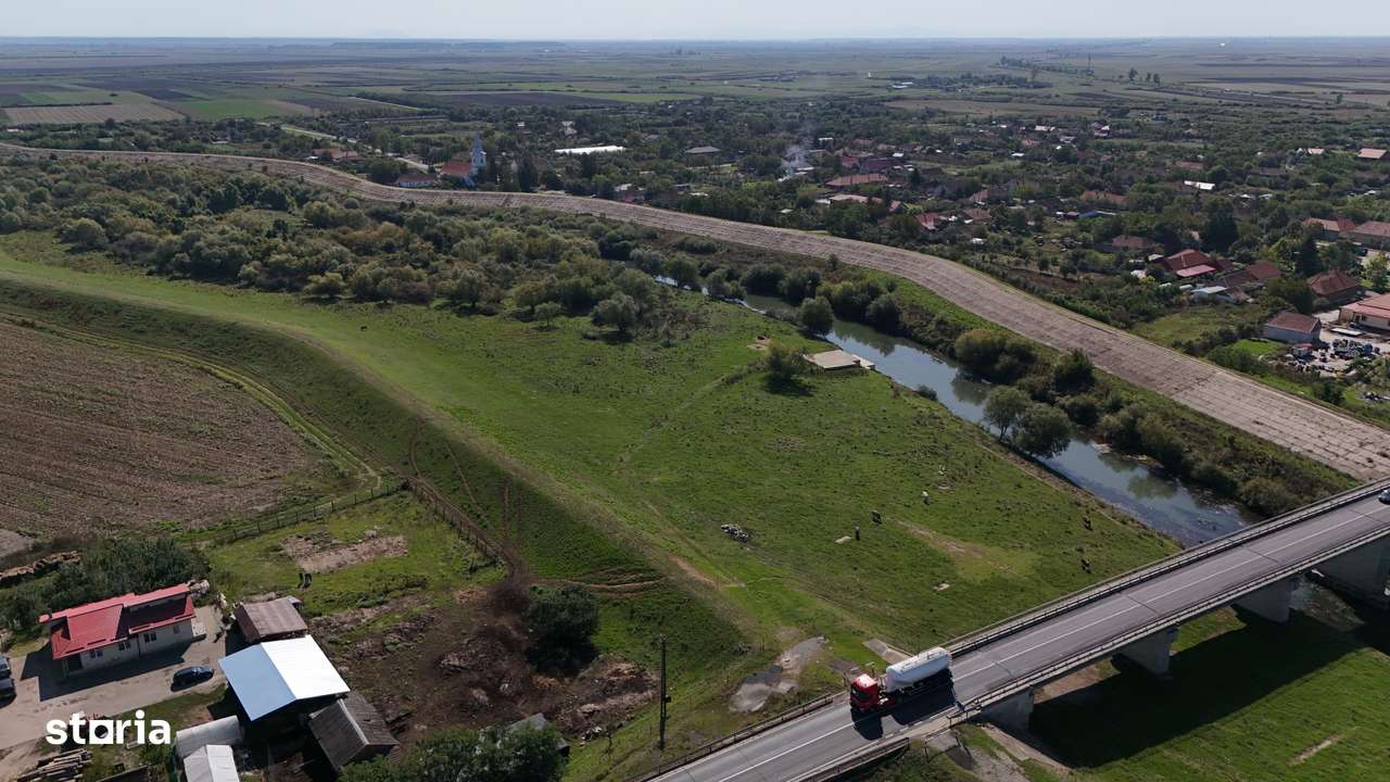 Teren intravilan în Zerind - Imagine principală: 5/15