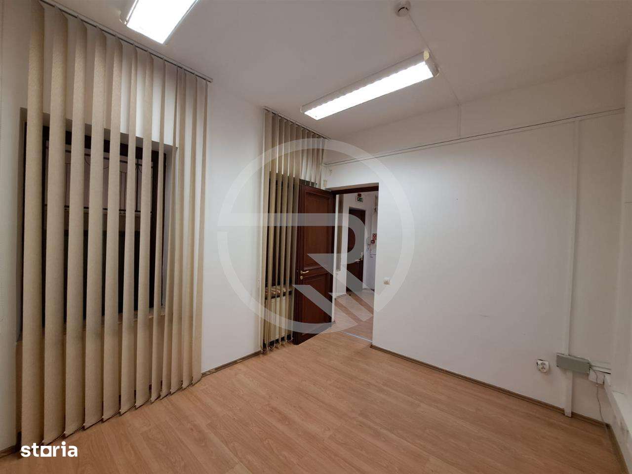 Cladire situata in zona Ultracentrala, S+P+E+M!-2