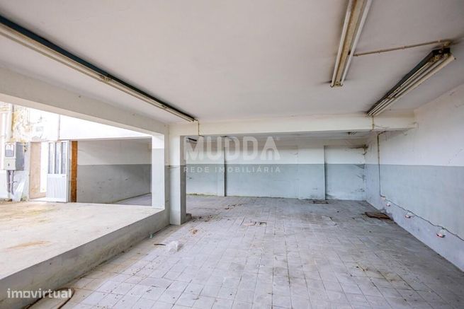 Moradia Espaçosa e Versátil em Oliveira de Azeméis-50