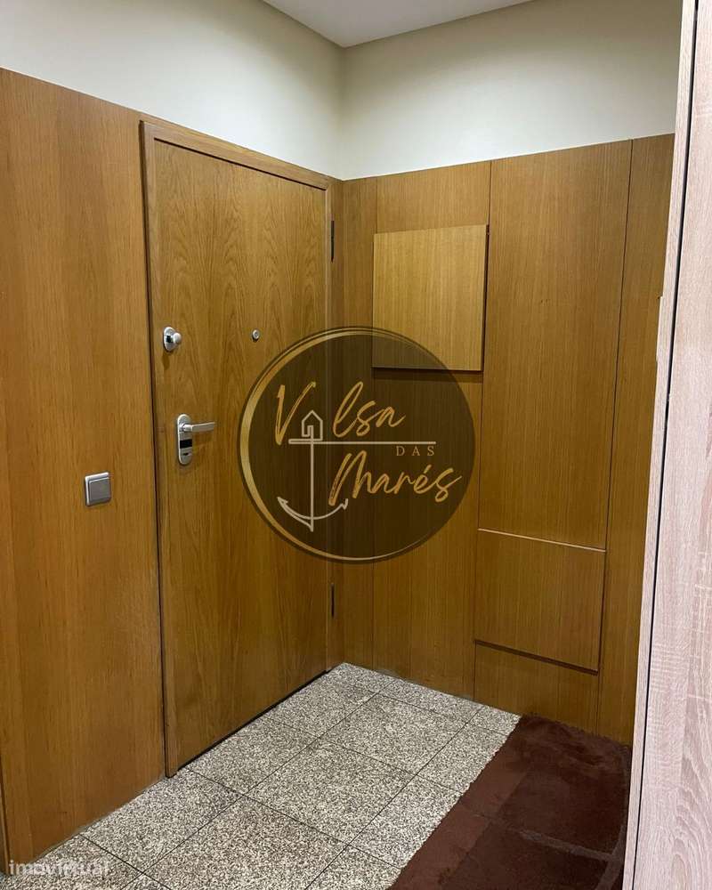 Fantástico T2 à venda na Granja-1