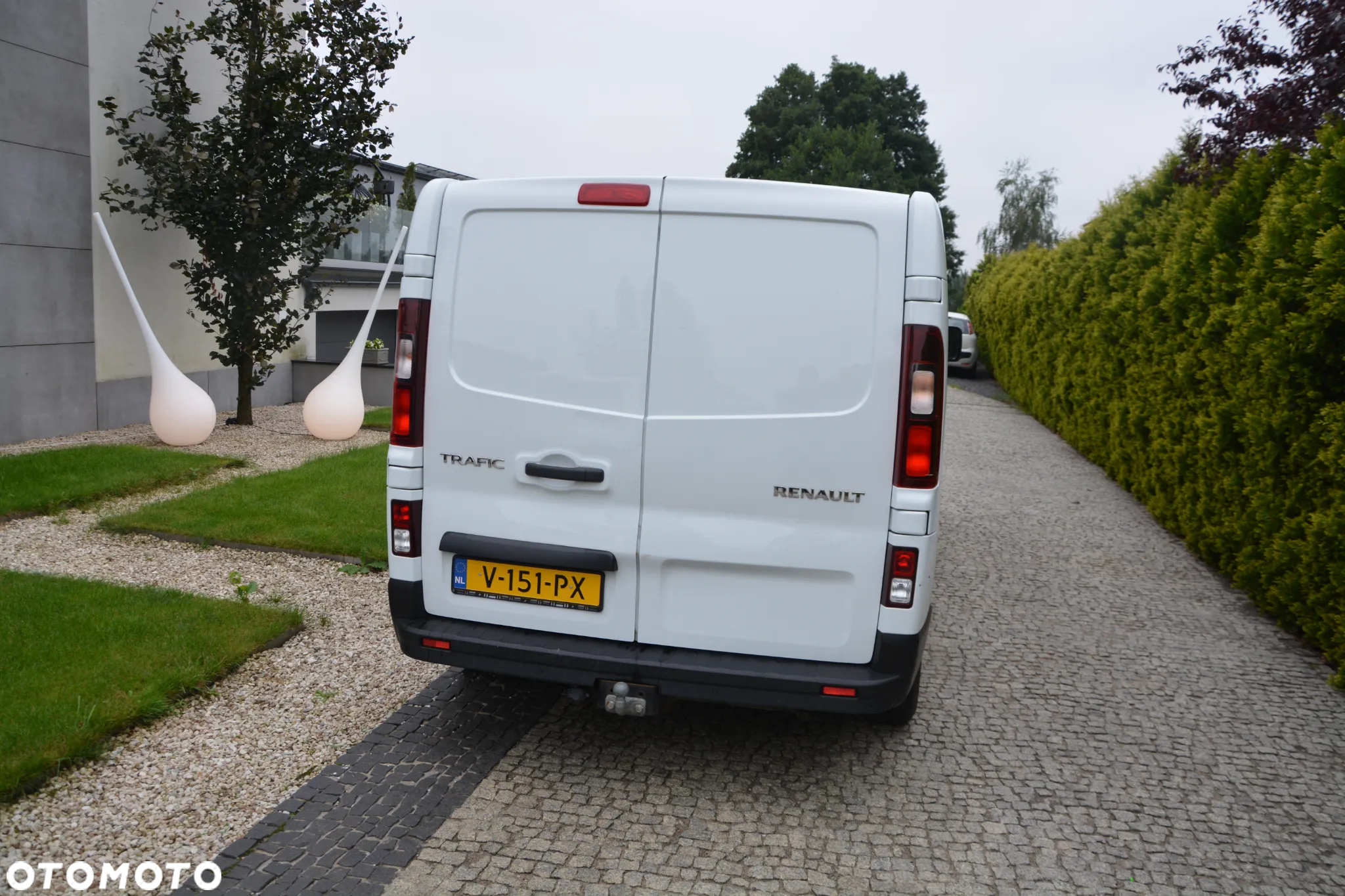 Renault Trafic - 8