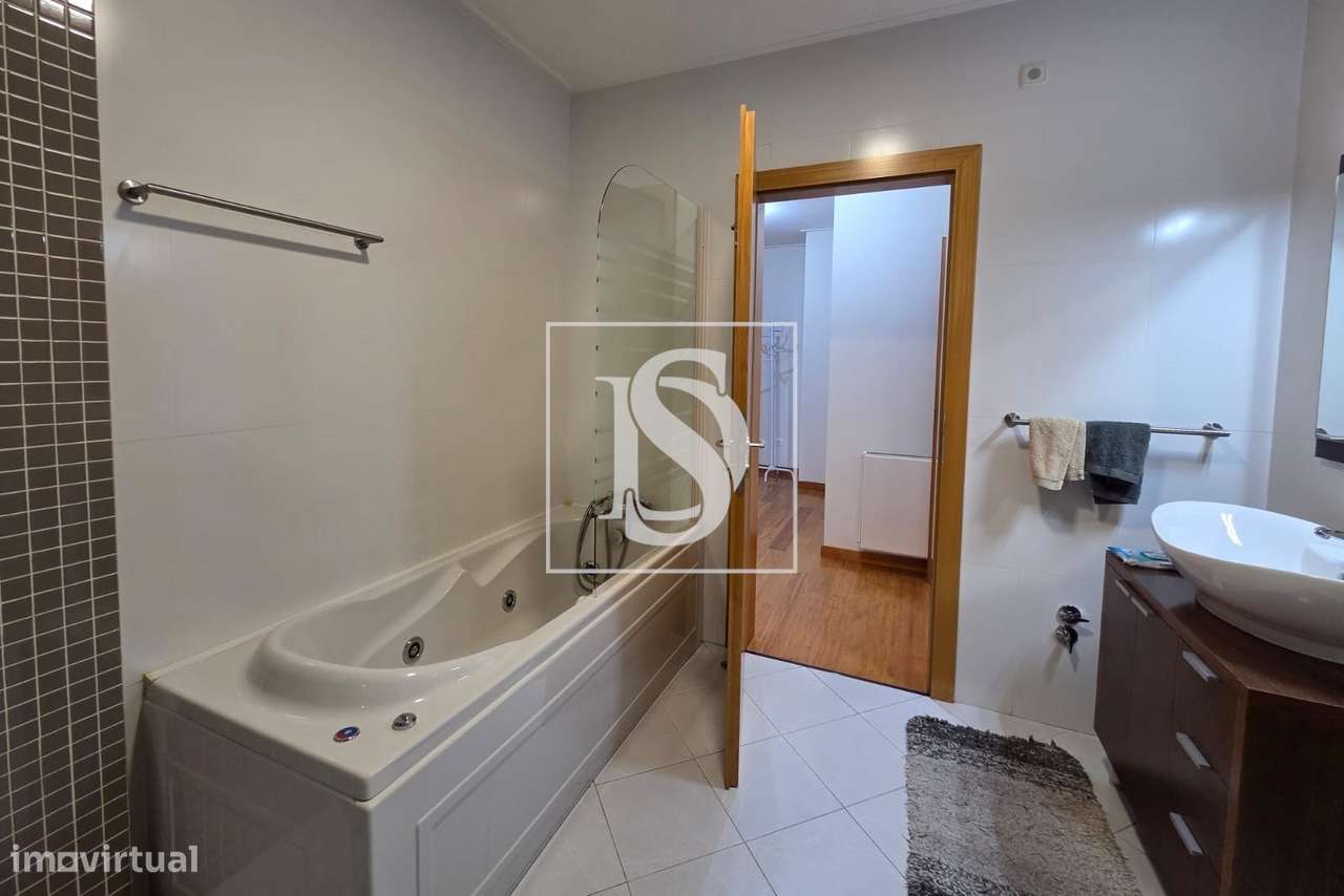 Apartamento T2 Duplex em Tondela-12