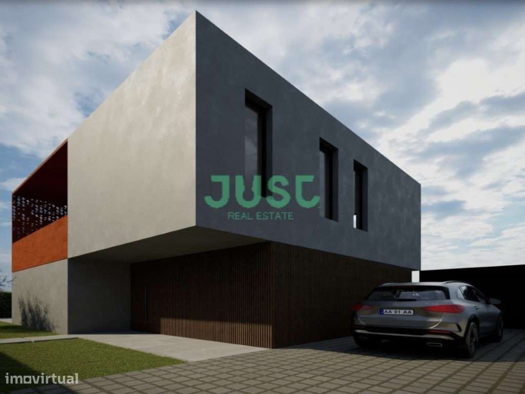 Moradia isolada, T4, com garagem e piscina na Aroeira. - Grande imagem: 5/26