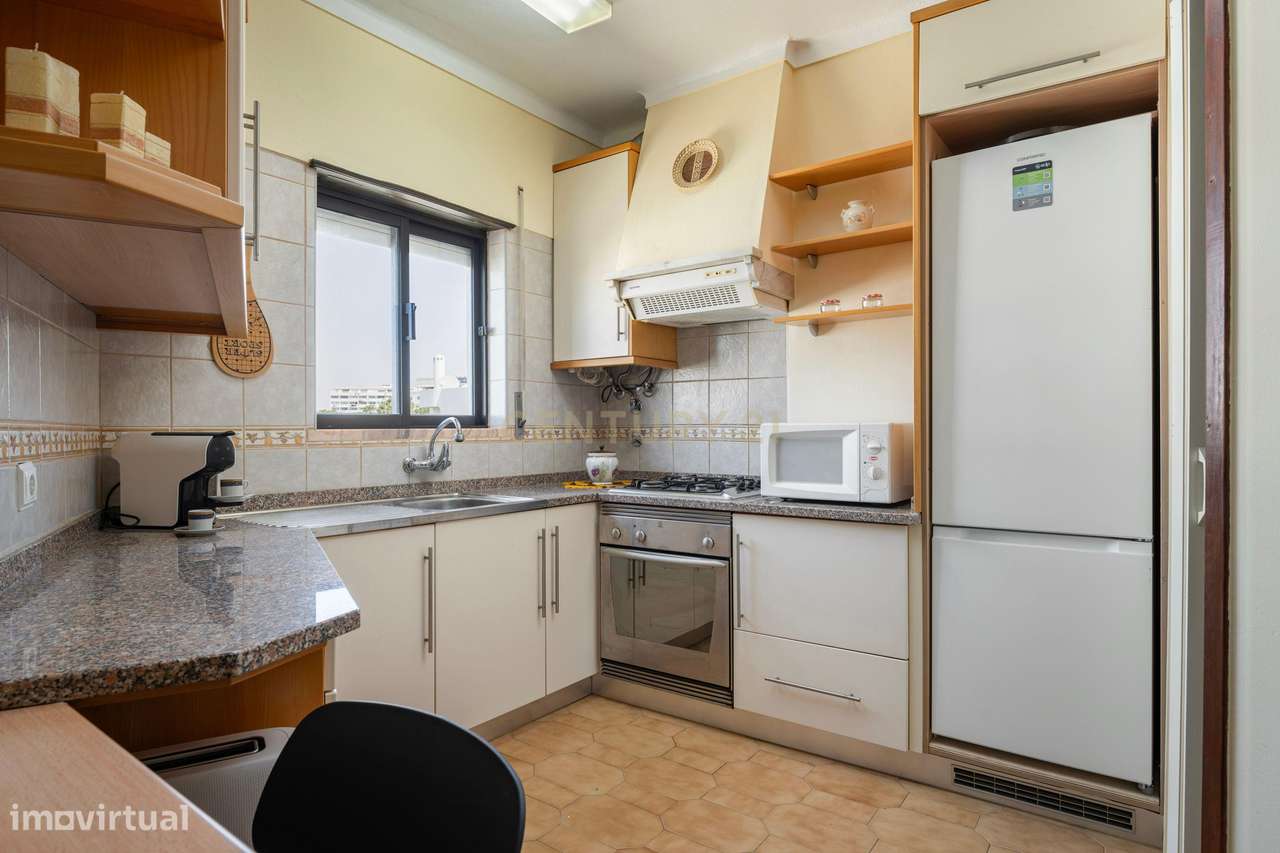 Apartamento T1+1 em excelente estado !-7