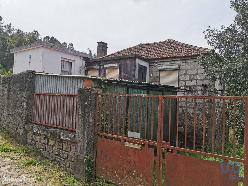 Casa de aldeia T3 em Viana do Castelo de 48,00 m2