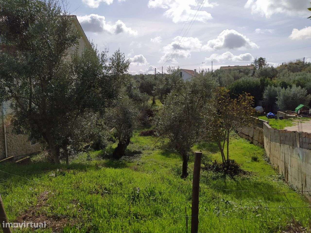 Terreno para construção - Grande imagem: 2/2