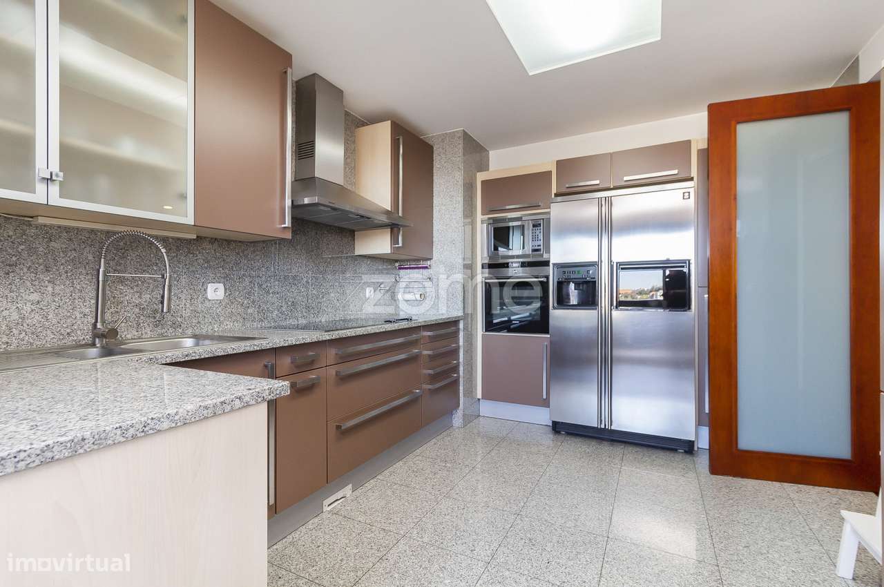 Apartamento T4 Duplex na Cruz de Pedra em Guimarães - Grande imagem: 5/51