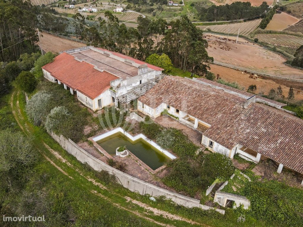 Quinta do Tarejo, em Sobral da Abelhe...