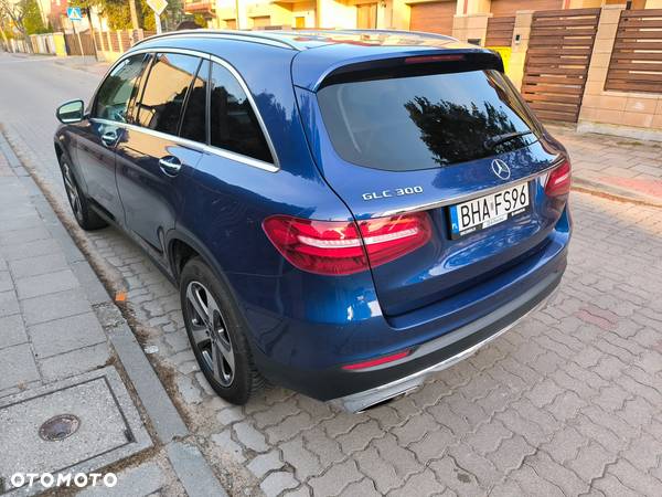 Mercedes-Benz GLC - 5