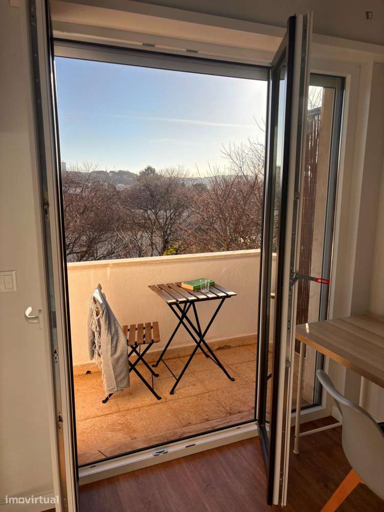 Quarto - localizado em Arroios Lisbon - Grande imagem: 4/25