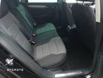 Volkswagen Passat 2.0 TDI 4Mot Comfortline - 8