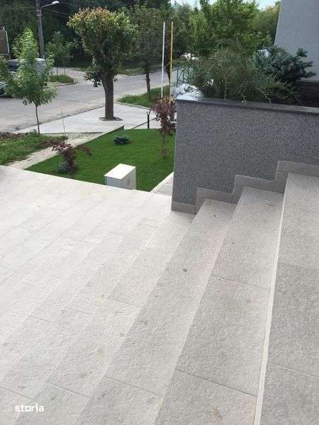 Vand apartament 3 camere Toporasi 1 - Imagine principală: 4/8