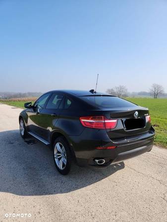 BMW X6 xDrive30d - 12