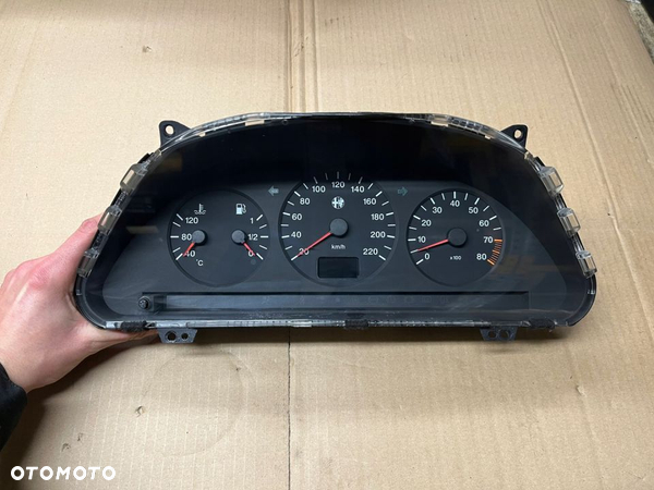 alfa romeo 146 1.6 16v licznik zegary 602584003 - 1