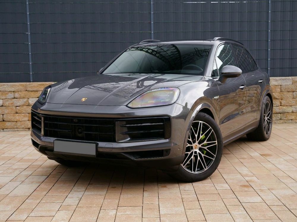 Porsche Cayenne E-Hybrid Tiptronic S 2025