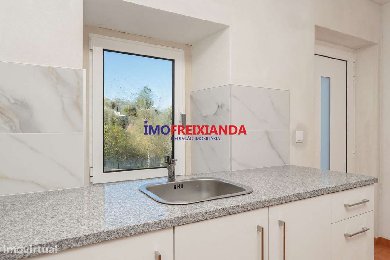 Moradia T1 - Grande imagem: 3/24