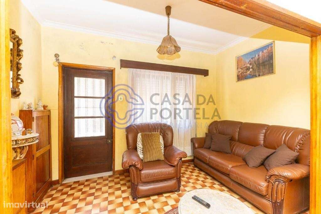 Moradia Bi Familiar com entradas independentes em São Cosme Gondomar p - Grande imagem: 5/26