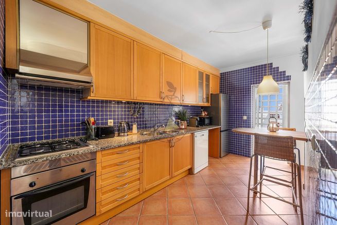 Apartamento com 1 Quarto  na Urbanização Horta da Raminha  em Portimão-21