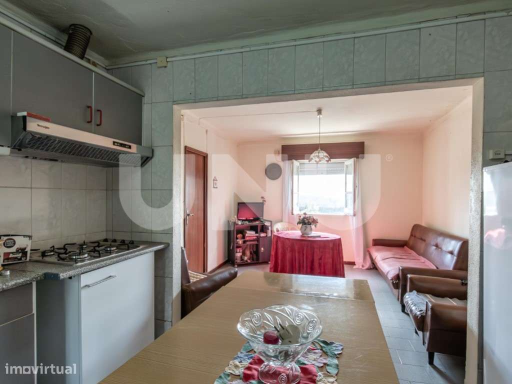 Quinta T2 com Habitação, Infraestruturas Agrícolas e Terreno com Vi...-20