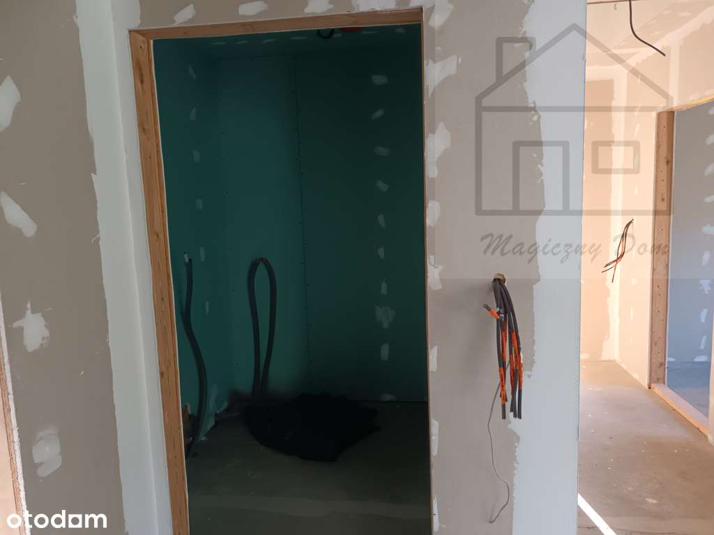 Dom nad Zegrzem na leśnej polanie-19