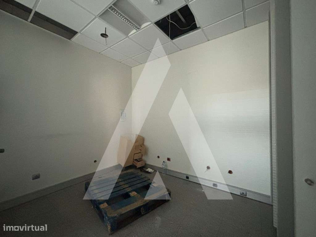 Armazém para venda em Águeda-33