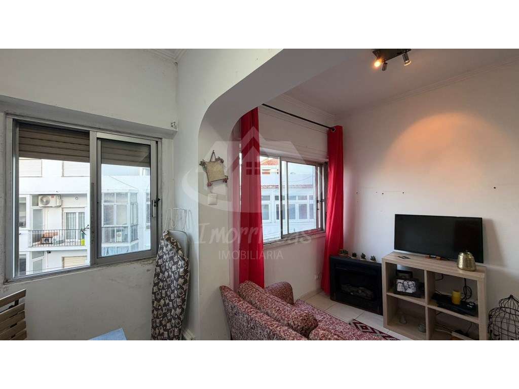 Apartamento T2 com 55 m² em Santa Iria de Azóia, Loures - Grande imagem: 4/18