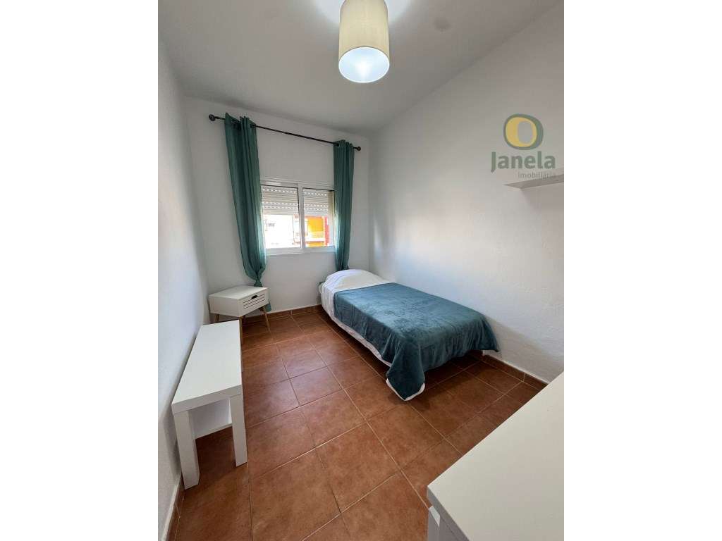 Apartamento T3 na zona do Bom João, em Faro - Grande imagem: 5/10