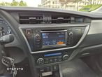 Toyota Auris 1.6 Premium Comfort - 14