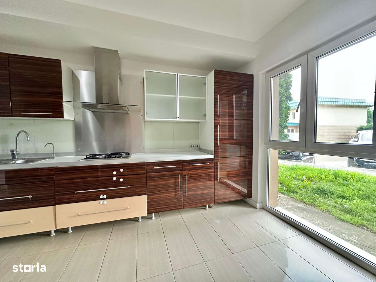 COSMOPOLIS - Vila 4 camere, bucatarie mobilata - 0% Comision - Imagine principală: 3/15