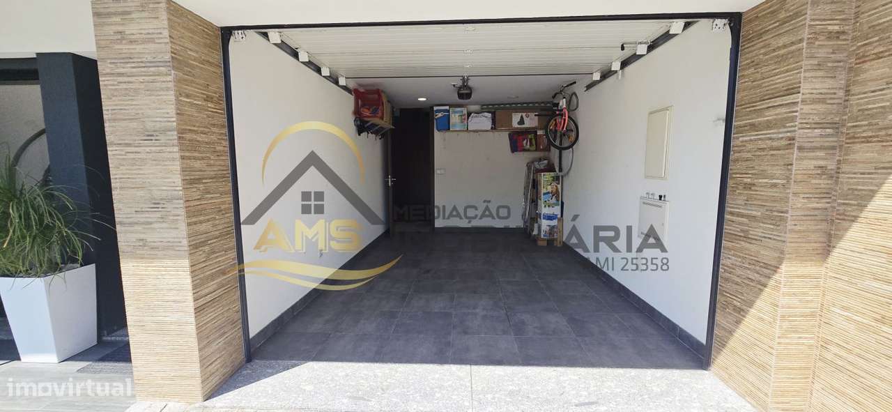 MORADIA PARA VENDA SEMI-NOVA-10