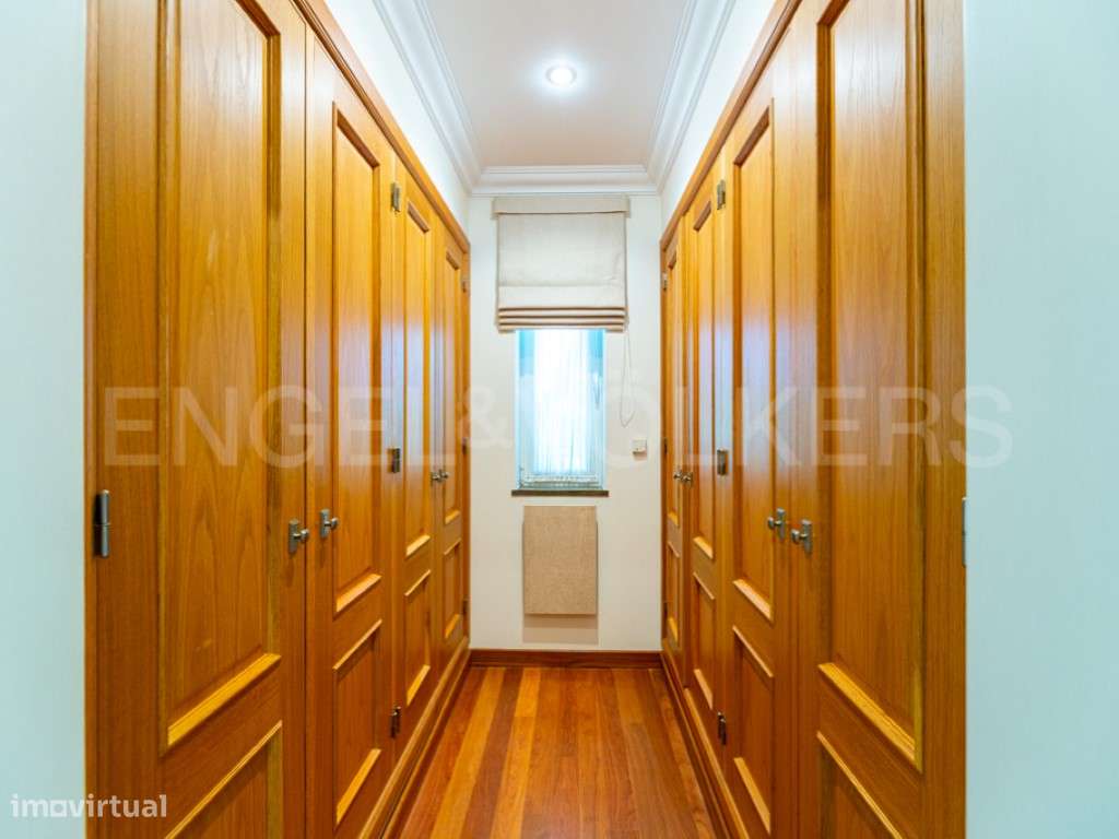 Vila Elegante com Vista Mar entre Estoi e Santa Bárbara Nexe-31