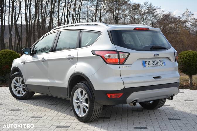 Ford Kuga 1.5 EcoBlue FWD Titanium - 9