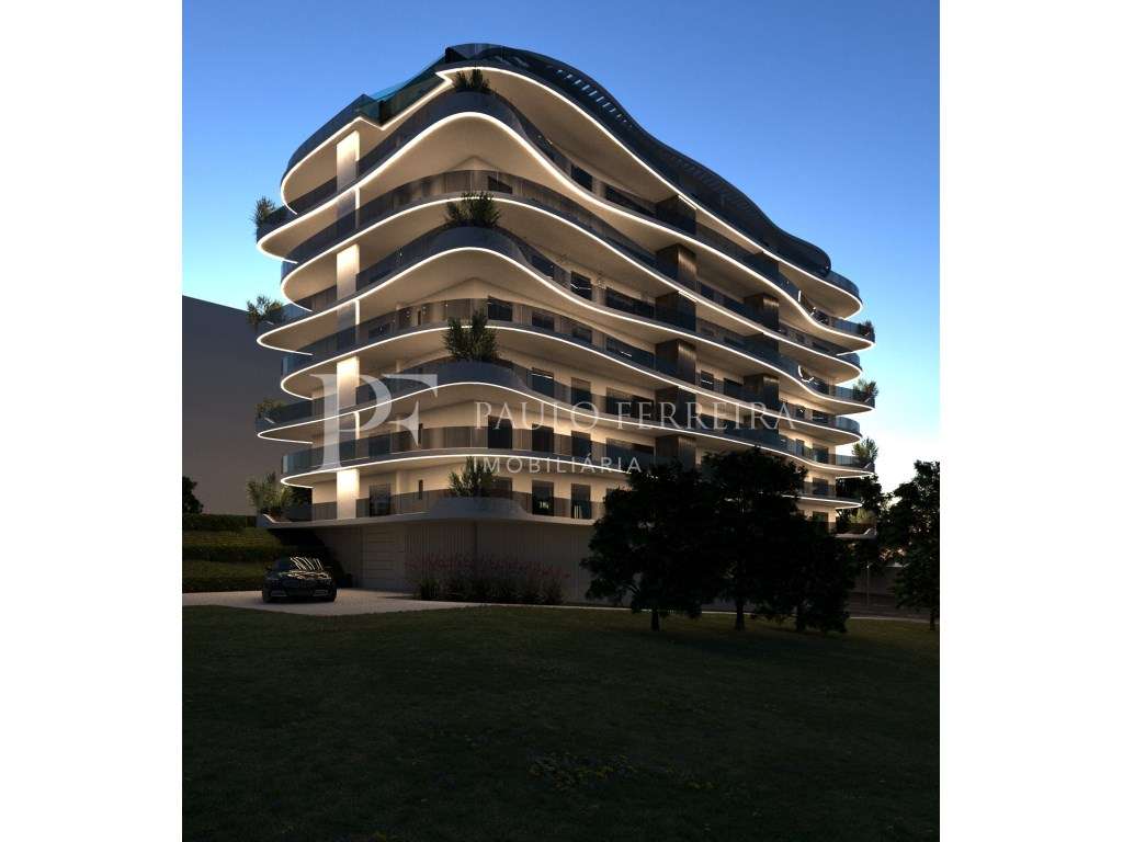 Apartamento T4 de luxo com terraço - Grande imagem: 4/48