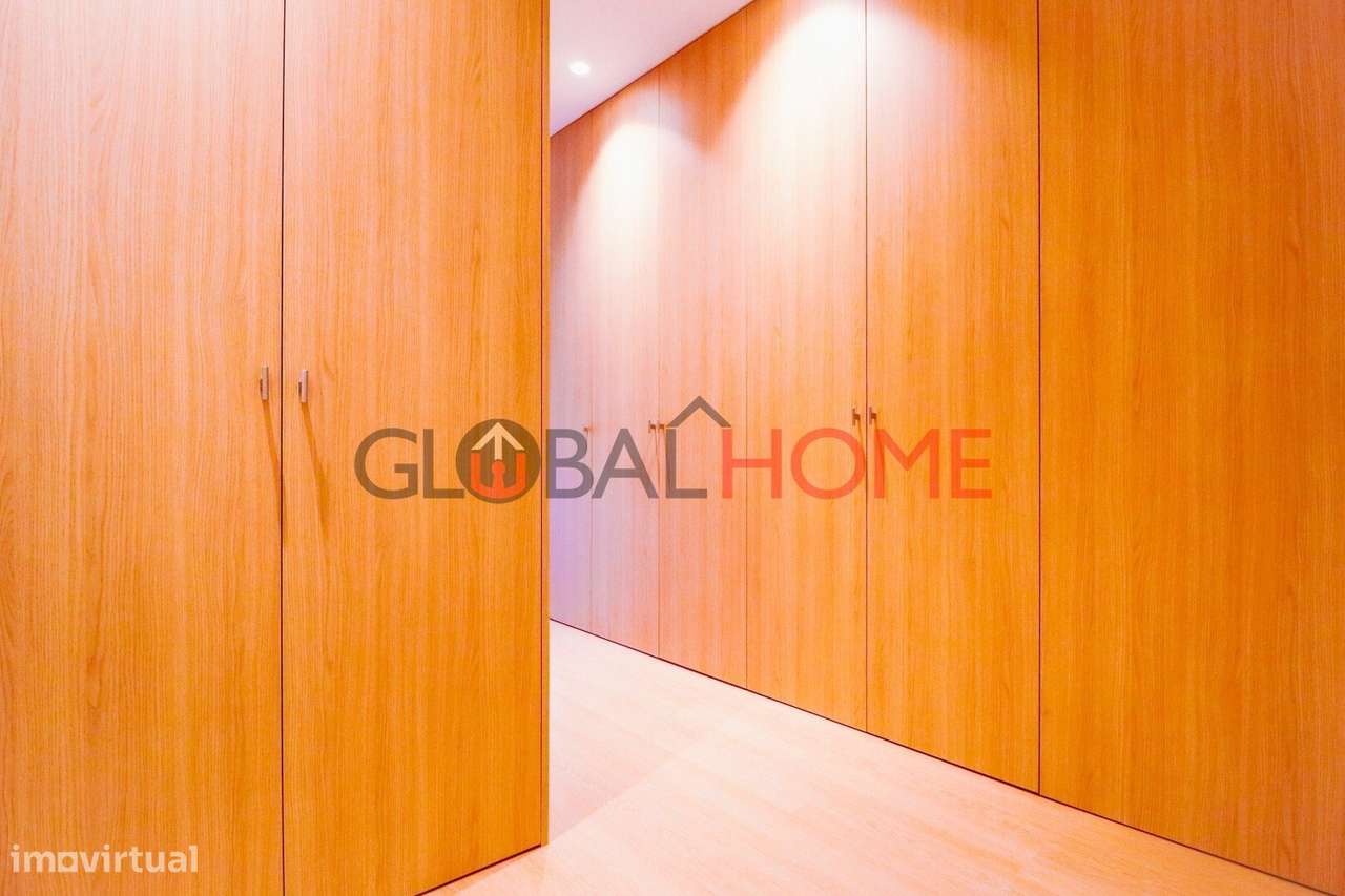 Apartamento T2 Renovado com Terraço em Fânzeres-26