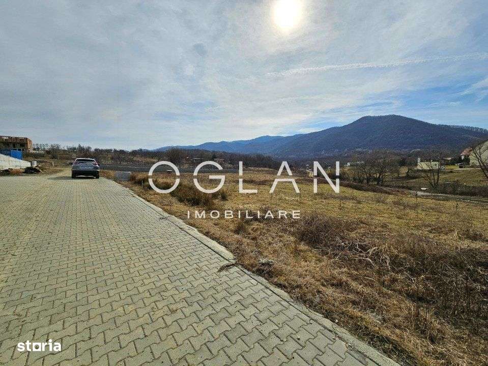 Casa in Cisnadie, vedere spre munti, COMISION 0% - Imagine principală: 5/12