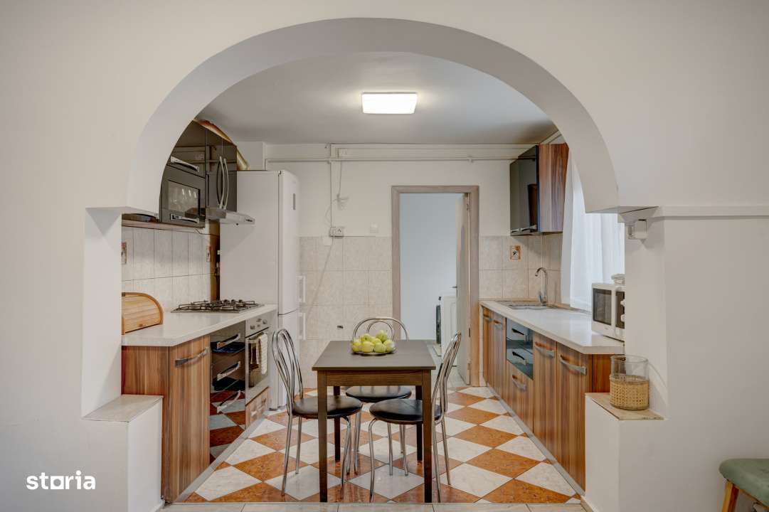 Casa interbelica cu farmec, in apropiere de Mall Vitan-10