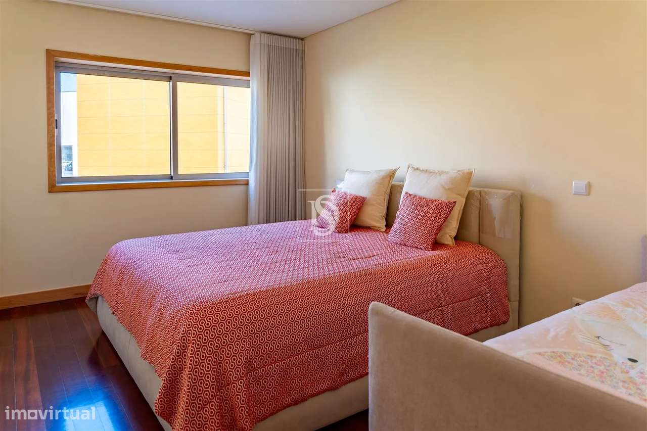 Apartamento T2+1 em Condomínio Fechado | Senhora da Hora, Matosinhos-21
