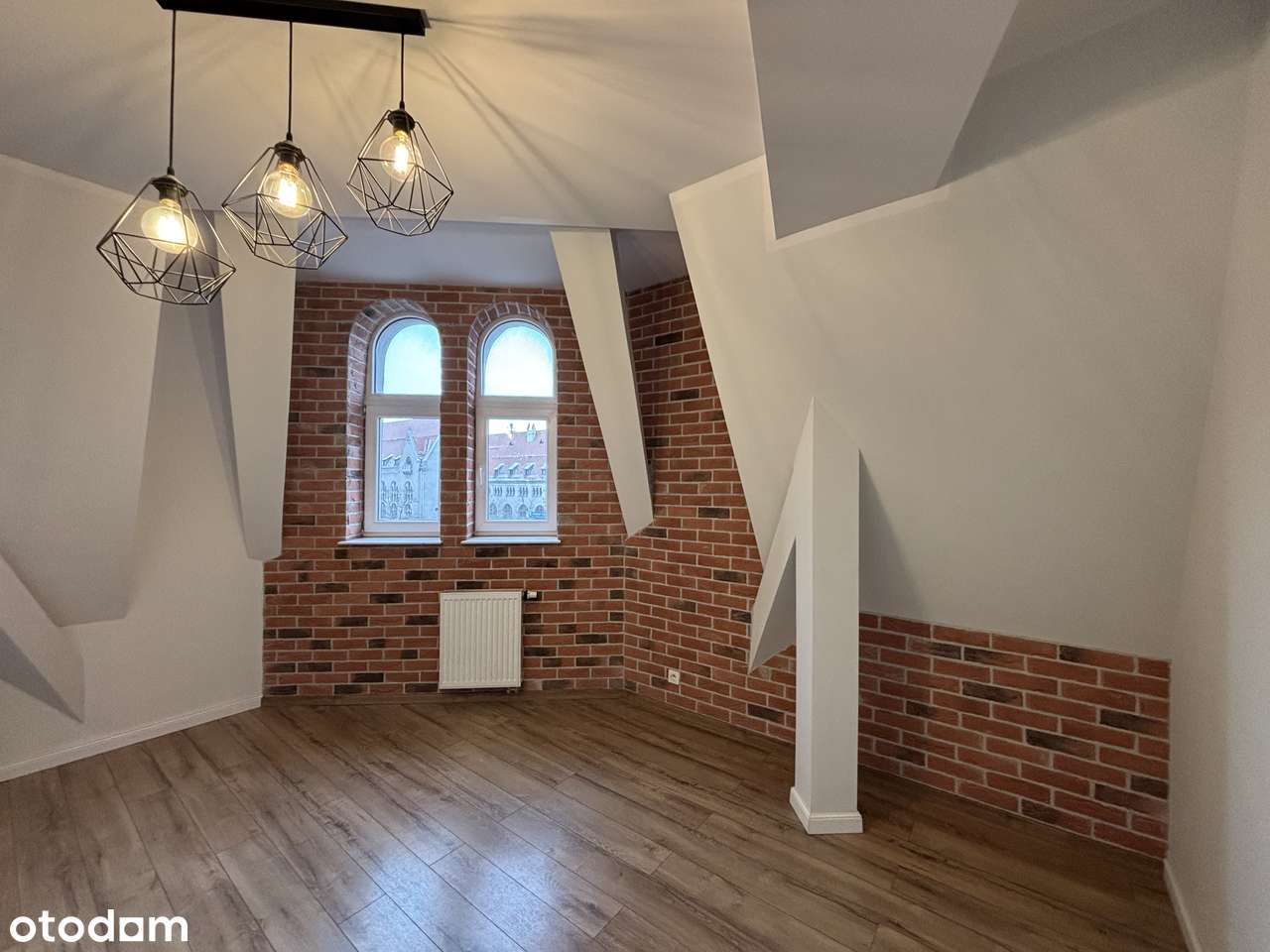 Dobra cena! Mieszkanie 3-pok.gotowe do zamieszkania.Polecamy.-5