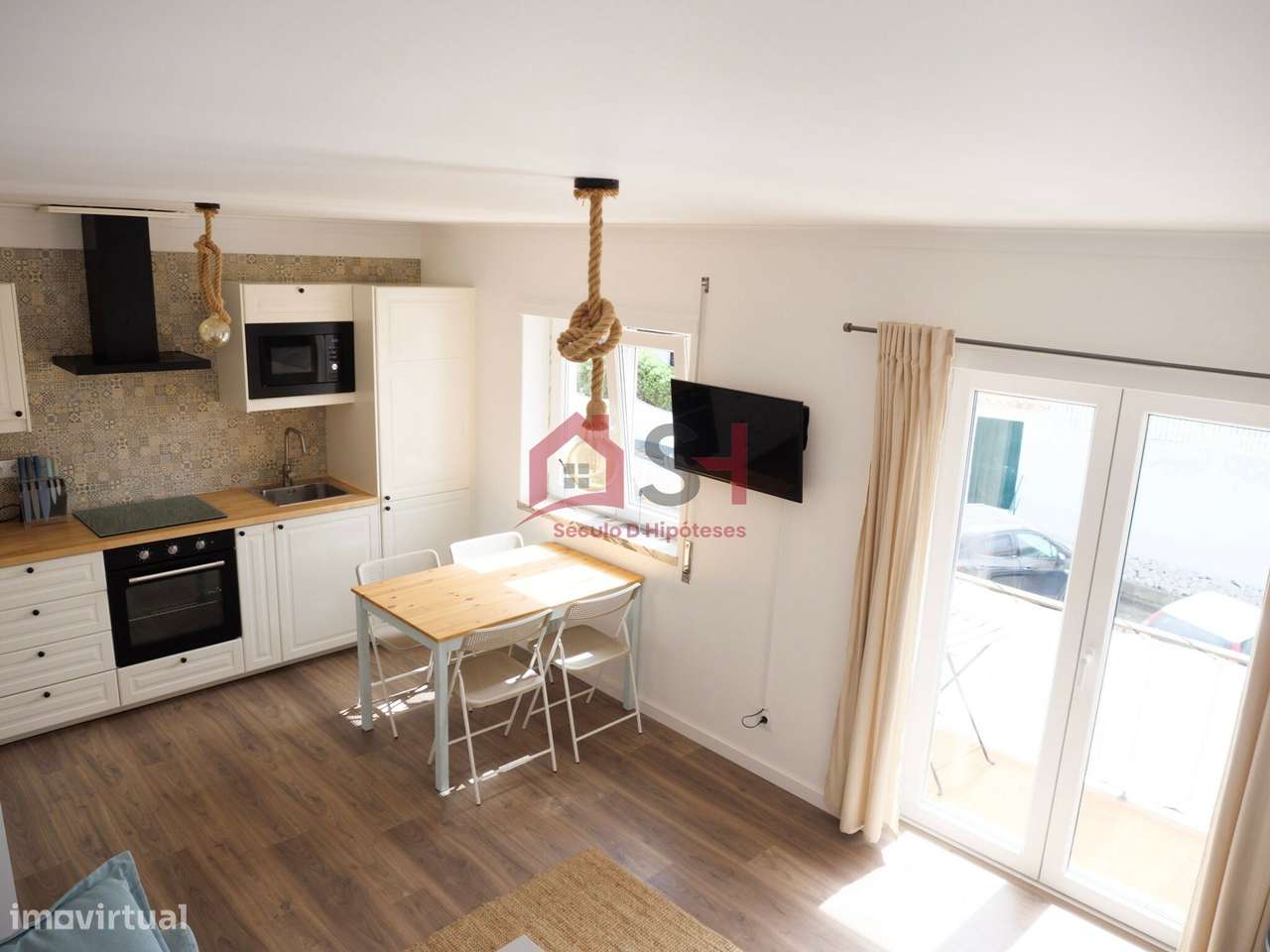 *Prédio com 2 Apartamentos + Loja + Arrecadação – Santa Cruz*-32