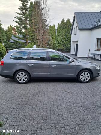 Volkswagen Passat 2.0 FSI 4Mot Highline - 11