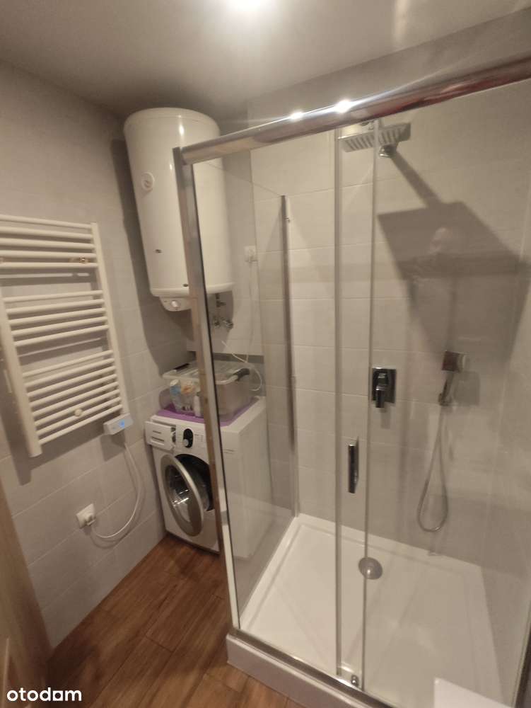 przestronna kawalerka przy Rynku Świdnica - Pełny obrazek: 4/8