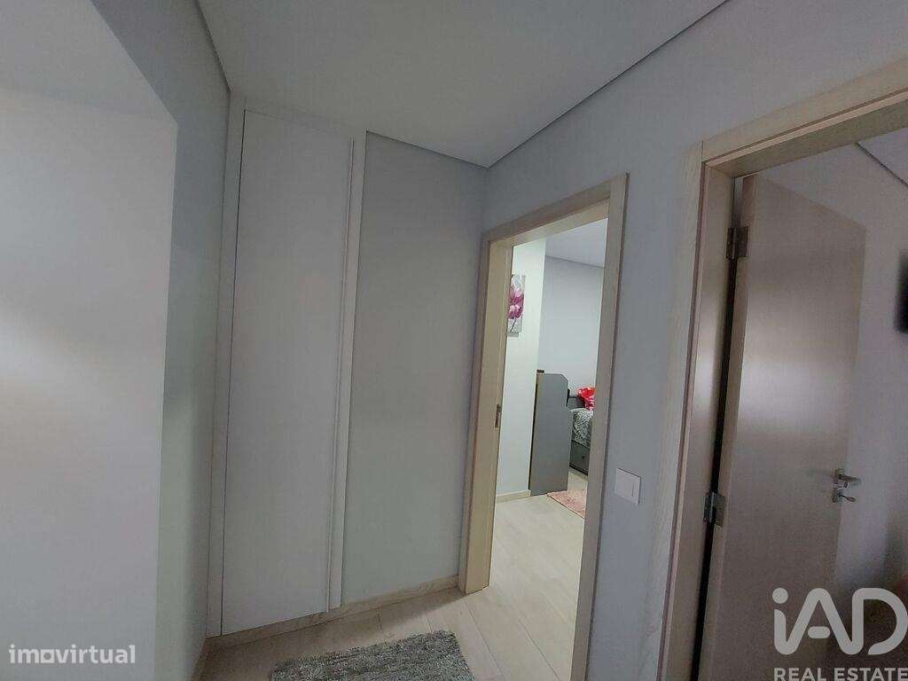 Moradia térrea T1 em Santa Maria da Feira, Travanca, Sanfins e Espargo - Grande imagem: 4/19