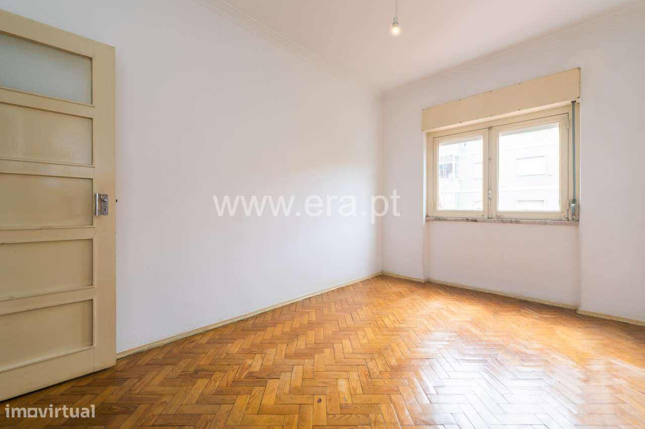 Apartamento T2 - Odivelas-10