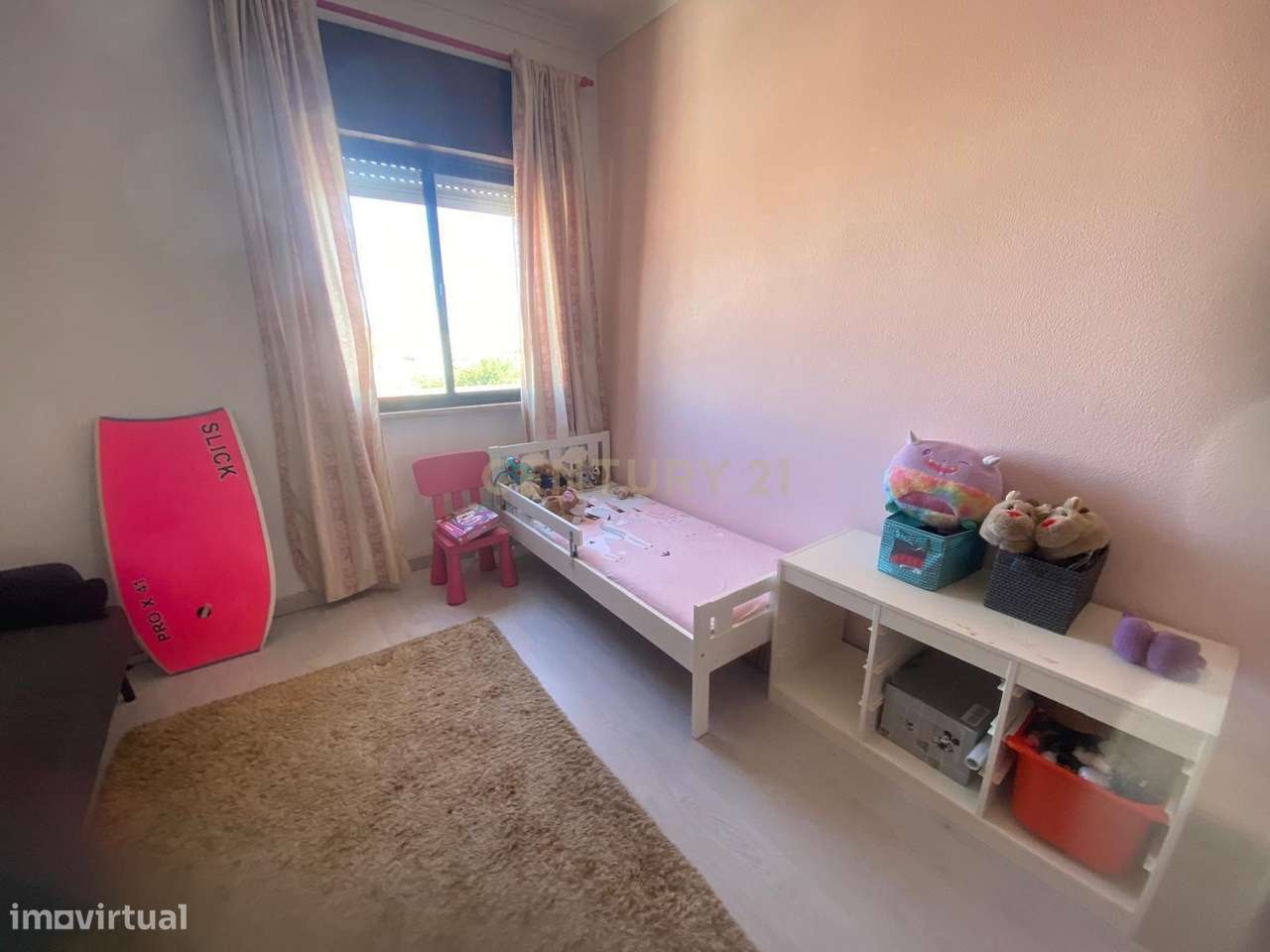 Apartamento T2 com Vista Panorâmica em Barreiro-20