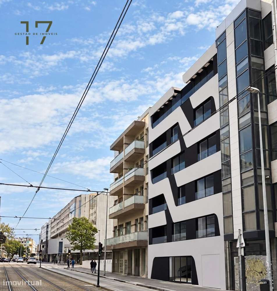 Apartamento T2 Novo com Garagem no Centro de Matosinhos-4