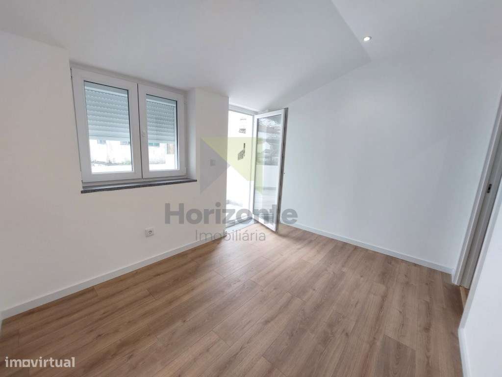 T4 Duplex Totalmente Recuperado no Centro Histórico de Portalegre-22